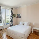 아파트 The Azure Pearl - Spacious & Modern - By Mon Petit Fare